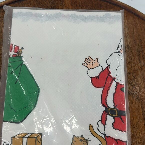 Vintage Paper Tablecloths Lot of 2 Christmas Valentines Day - Picture 5 of 12